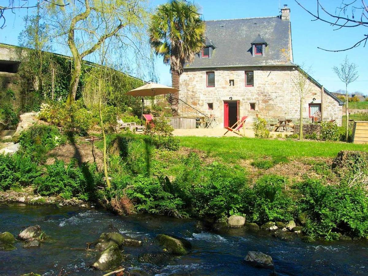 Gite Du Moulin Du Poulloguer Prat Exterior photo